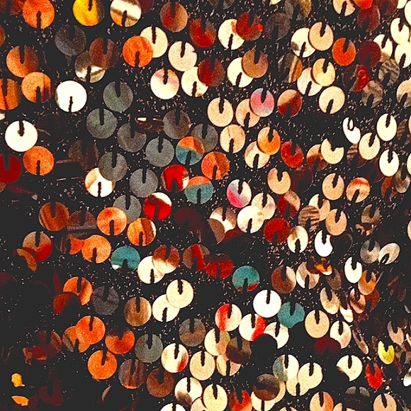 E.Haas & Co Vintage Gold and black fishscale V neck Sweater in EUC. Size Large - Picture 4 of 6